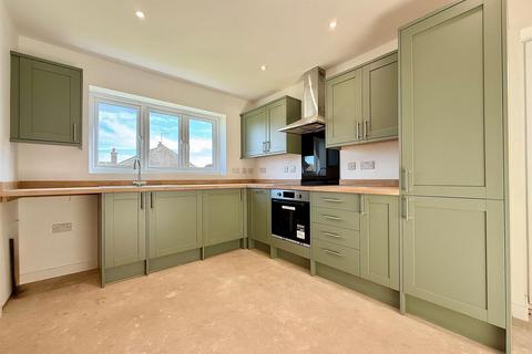 3 bedroom detached bungalow for sale, Summerfield Road, Hemsby