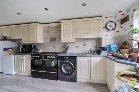 3 bedroom terraced house for sale, Bedford MK41