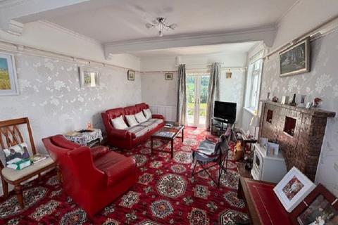 4 bedroom detached house for sale, Broad Oak, Carmarthen, Carmarthenshire.