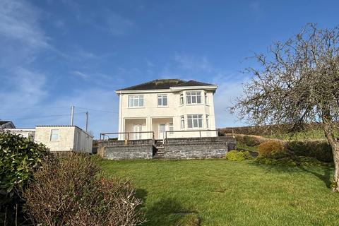 4 bedroom detached house for sale, Broad Oak, Carmarthen, Carmarthenshire.