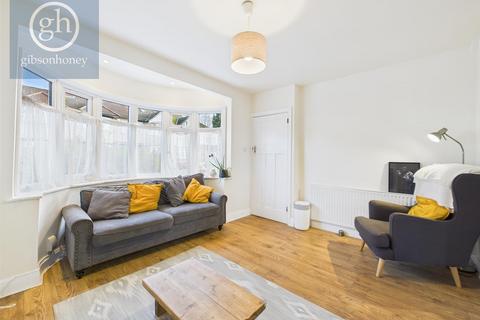 undefined, Selby Chase, Ruislip HA4
