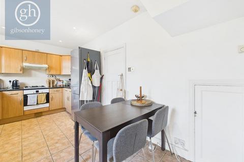 undefined, Selby Chase, Ruislip HA4