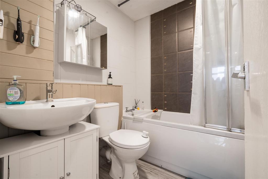 Bathroom-1.jpg