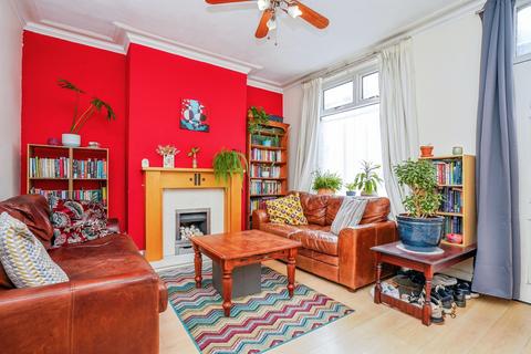 undefined, Victoria Grove, Leeds, LS9