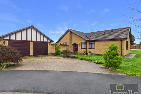 3 bedroom detached bungalow for sale, Sharmans Close, Sutton on Sea LN12