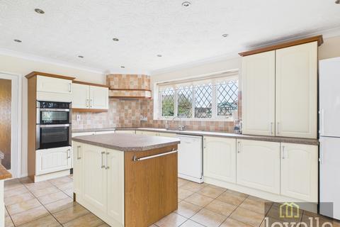 3 bedroom detached bungalow for sale, Sharmans Close, Sutton on Sea LN12