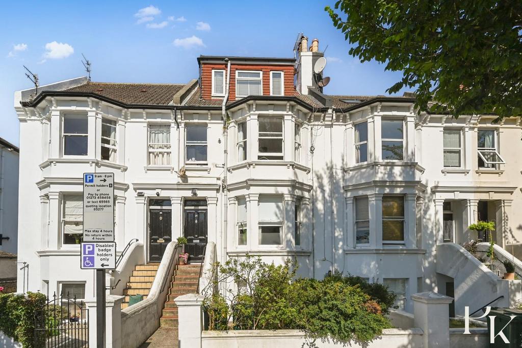 Flt4 , 24 Westbourne Gardens (15).jpg