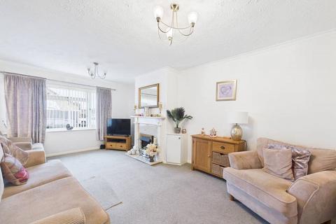 undefined, Bybrook Gardens, Tuffley, Gloucester, Gloucestershire, GL4