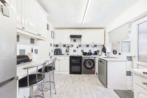 undefined, Bybrook Gardens, Tuffley, Gloucester, Gloucestershire, GL4