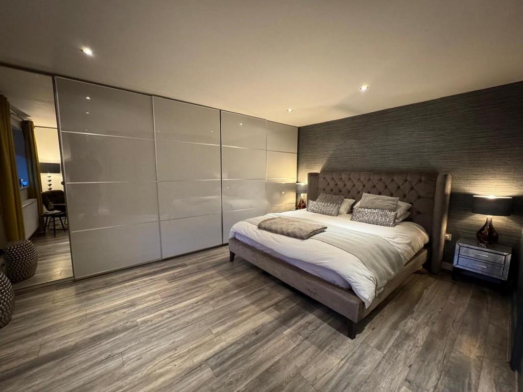 BED 1 (A).jpg