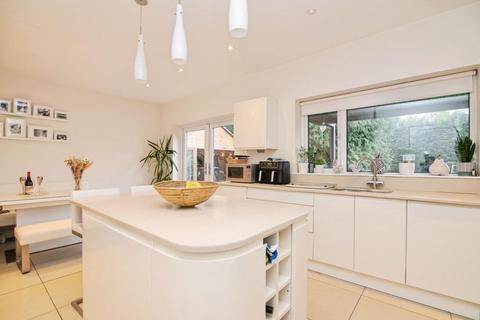 4 bedroom detached bungalow for sale, Beech Lawn, Kenilworth Road, Hampton-In-Arden, Solihull
