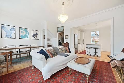 undefined, Thornfield Road, London, W12