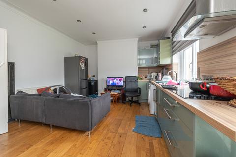 3 bedroom terraced house for sale, Adelphi Road, Huddersfield HD3