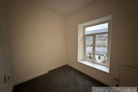 undefined, Victoria Street, Mountain Ash, Rhondda Cynon Taff, CF45