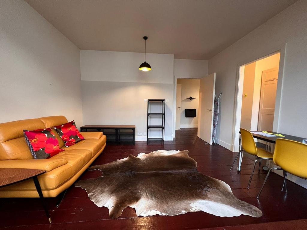 Lounge 2