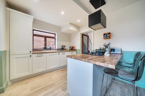 3 bedroom semi-detached house for sale, Elstree Drive, Nottingham NG8