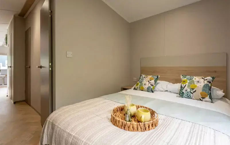 Dmc 200825 Victory 102 Web 802x505 F50 50