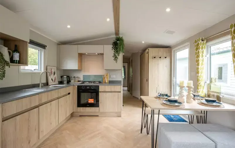 Dmc 200825 Victory 85 Web 802x505 F50 50