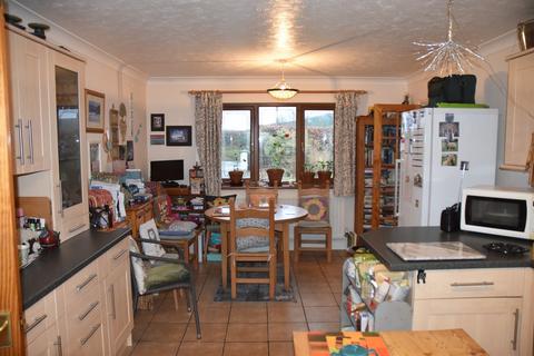 3 bedroom detached bungalow for sale, Can Y Gwynt, Cwm Cou