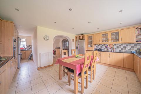4 bedroom detached house for sale, Stoney Close, Solihull, B92