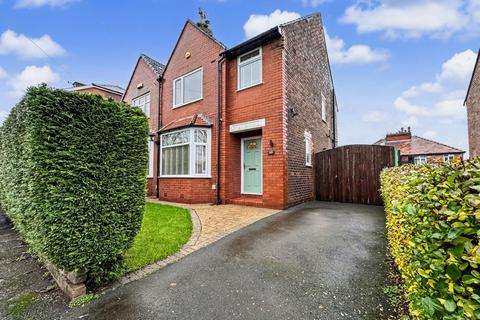 Polefield Road, Prestwich, M25