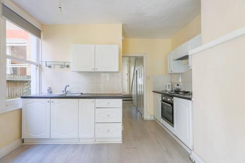 2 bedroom flat to rent, Weston Park, N8, Crouch End, London, N8