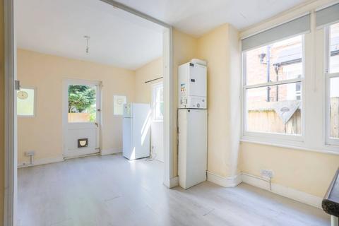 2 bedroom flat to rent, Weston Park, N8, Crouch End, London, N8