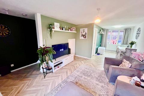undefined, Petersham Close, Newport Pagnell