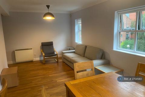 3 bedroom flat to rent, Slate Wharf, Manchester, M15