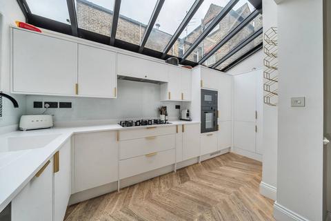 undefined, Amherst Road, Ealing Broadway, London, W13