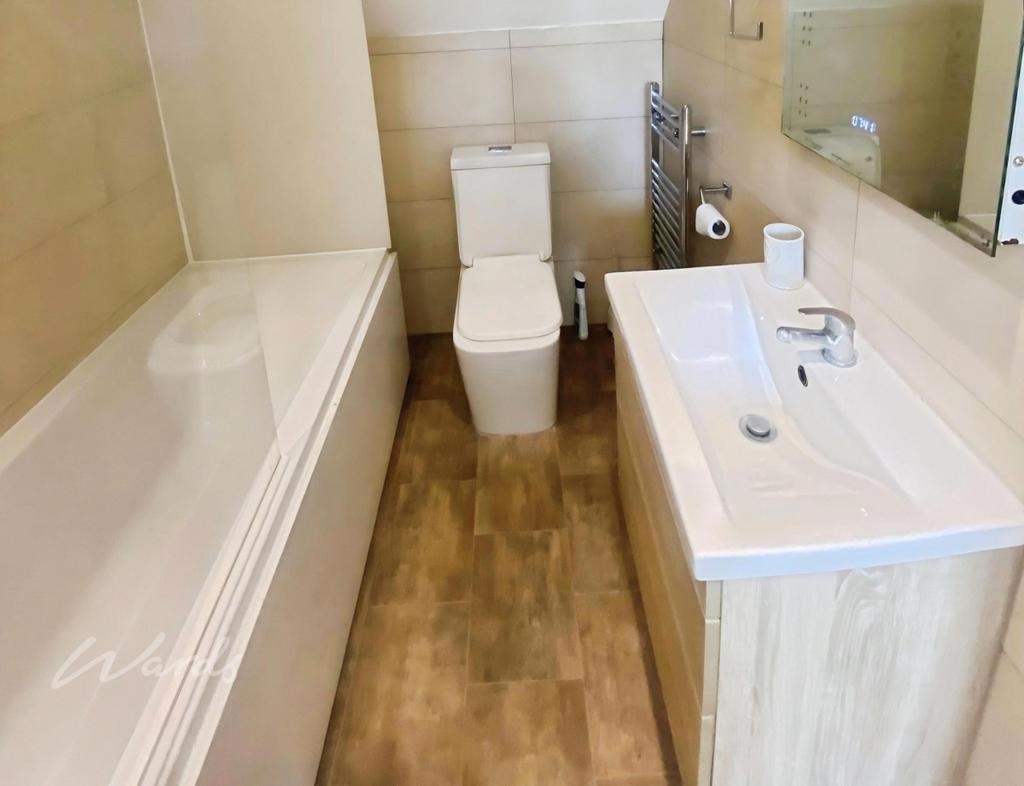 Knot 10 bathroom use