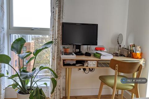 1 bedroom flat to rent, Ada Lewis House, London, N7