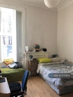 4 bedroom flat to rent, Radnor Street, Glasgow, G3