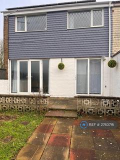 2 bedroom semi-detached house to rent, Lower Brownhill Road, Southampton, SO16
