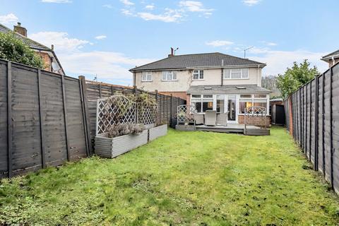 undefined, Wentworth Avenue, Berkshire RG2