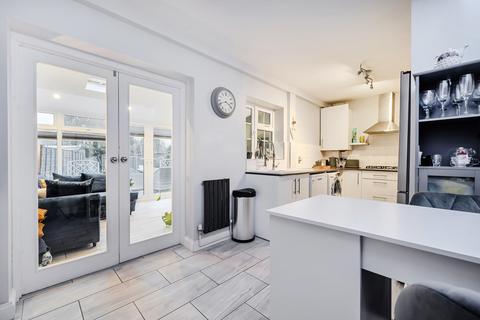 undefined, Wentworth Avenue, Berkshire RG2
