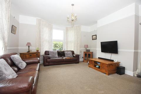 3 bedroom end of terrace house for sale, 1 Station Road, Heckington, Sleaford, NG34