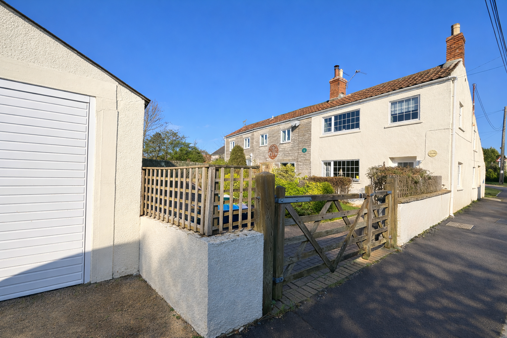 Garage &amp; Driveway