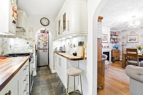 4 bedroom semi-detached house for sale, Maitland Road, Essex CM24