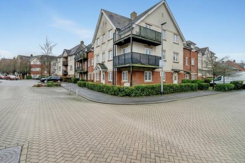 2 bedroom apartment for sale, Wellesbourne Crescent, Buckinghamshire HP13