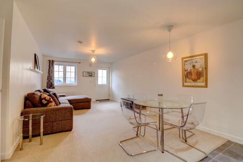2 bedroom apartment for sale, Wellesbourne Crescent, Buckinghamshire HP13