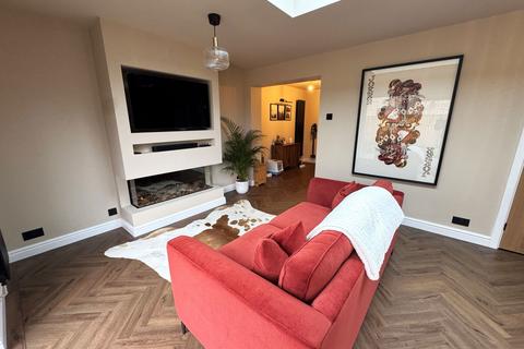 undefined, Cromwell Court, Buckingham MK18