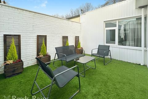 3 bedroom bungalow to rent, Littlegate, Runcorn WA7