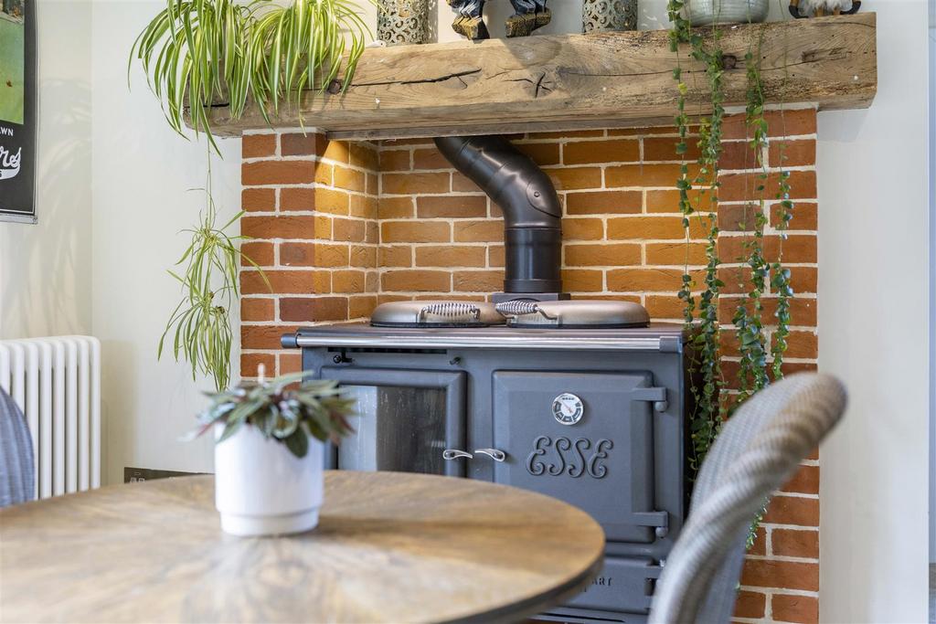 Barnett Farm, Norley Lane, Shamley Green, GU5 0 TP-