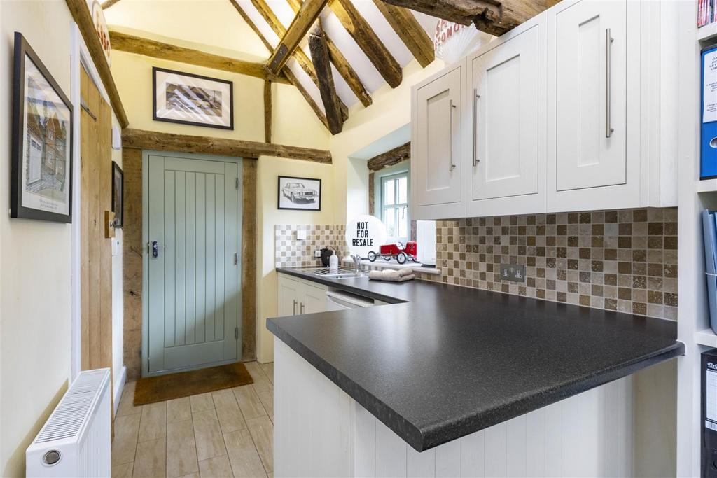 Barnett Farm, Norley Lane, Shamley Green, GU5 0 TP-