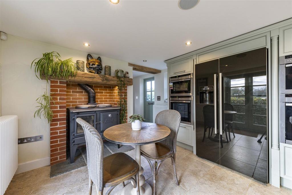 Barnett Farm, Norley Lane, Shamley Green, GU5 0 TP-