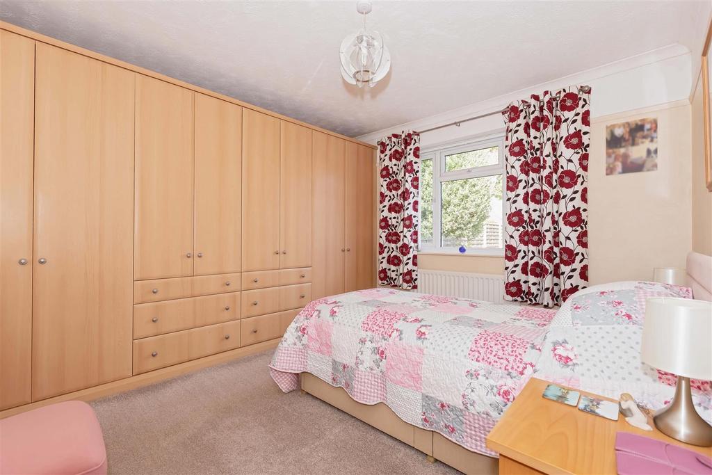 Frobisher Close 9.jpg