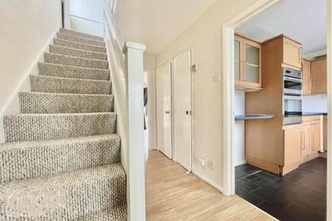 undefined, Redgrave Gardens, Luton, Bedfordshire