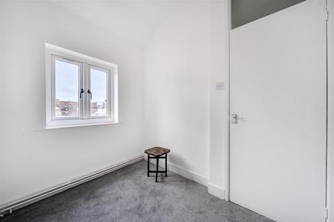 2 bedroom terraced house for sale, 4 Portobello, Abbey Foregate, Shrewsbury, SY2 6BX