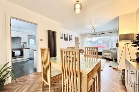 3 bedroom semi-detached house for sale, Grange Avenue, Garforth, Leeds